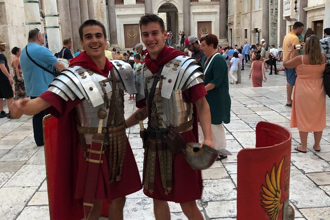 Walking Tour of Split and Diocletian's Palace - Group size, hearing, and finding the meeting point
