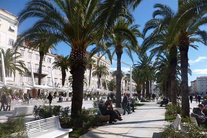 Walking tour of Split old town and craft beer tasting - Mausoleum, cathedral, and layers of belief