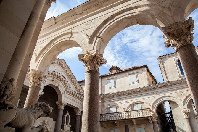 YOUR BEST PRIVATE TOUR - amazing Split and Diocletian's palace - Chocolate, sculpture, and the medieval Jewish quarter