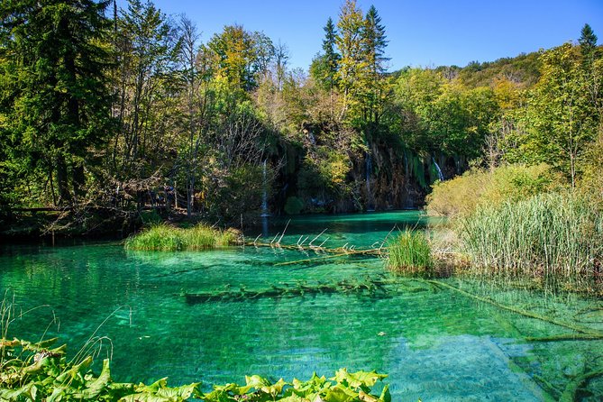 Zagreb to Split Group Transfer with Plitvice Lakes guided Tour - Entering Plitvice Lakes National Park